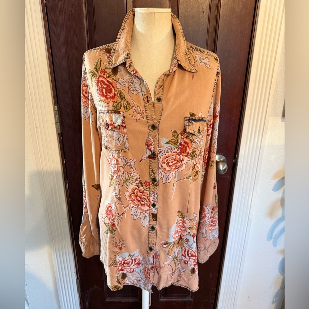 Floral Button-Up Women's Top